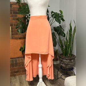 🛍️ NY Square lining high-low skirt Size XL excellent condition.